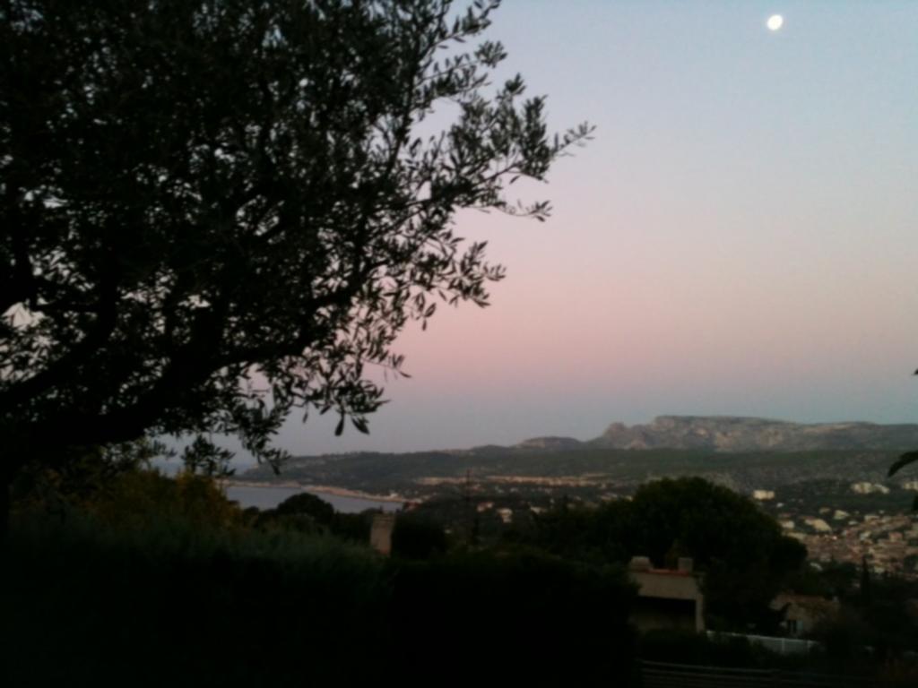 Villa Soledad Cassis Szoba fotó